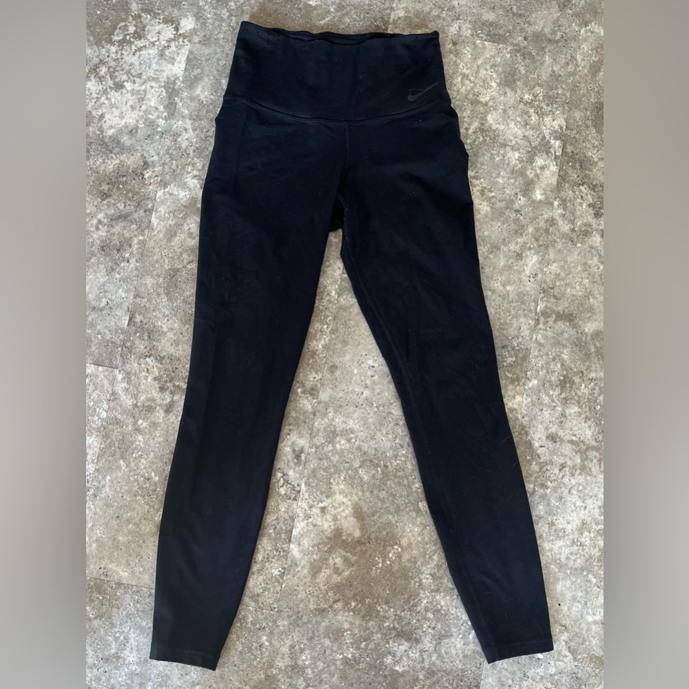 Nike Dri-FIT Black Leggings, M